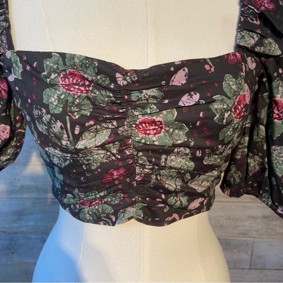 BNWT‎ Zara women’s floral  puffed sleeve cropped top in size x-small - Picture 5 of 12